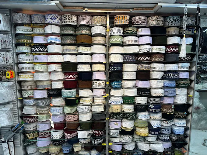 Surat Caps